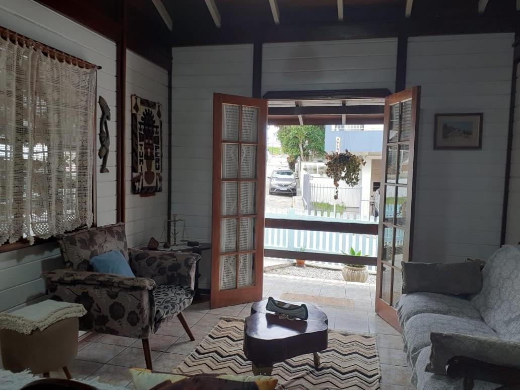 Casa Agradavel, 50M Da Praia Freguesia Do Ribeirao Da Ilha Флорианополис Экстерьер фото